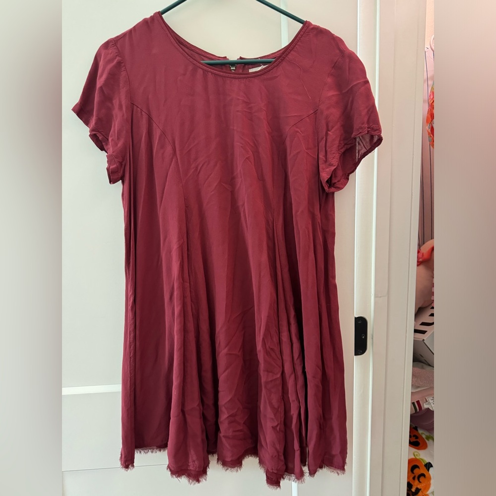 maroon dress